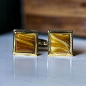 Vintage Cufflinks Gold Tone Tiger Stripe Glass Unsigned